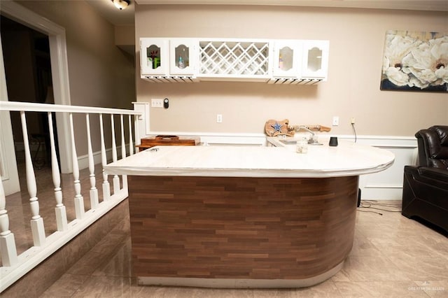 809 N Trosper Rd, Alton, TX 78573 - indoor bar featuring wainscoting