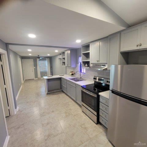 181 Virginia St, San Benito, TX 78586 - photo 3