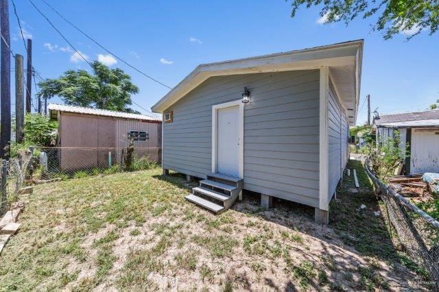 181 Virginia St, San Benito, TX 78586 - photo 14