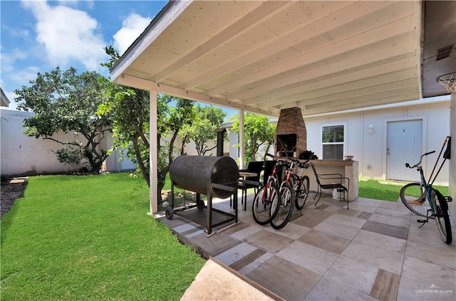 404 S 21st St, Mcallen, TX 78501 - view of patio / terrace