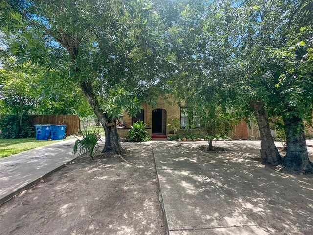 1524 Grant St, Brownsville, TX 78521 - photo 1