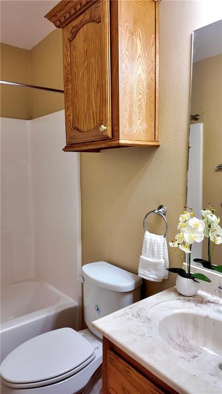 3603 Tulipan St, Mission, TX 78573 - photo 9