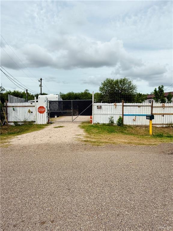 3519 Lantana Dr, Weslaco, TX 78596 - photo 1