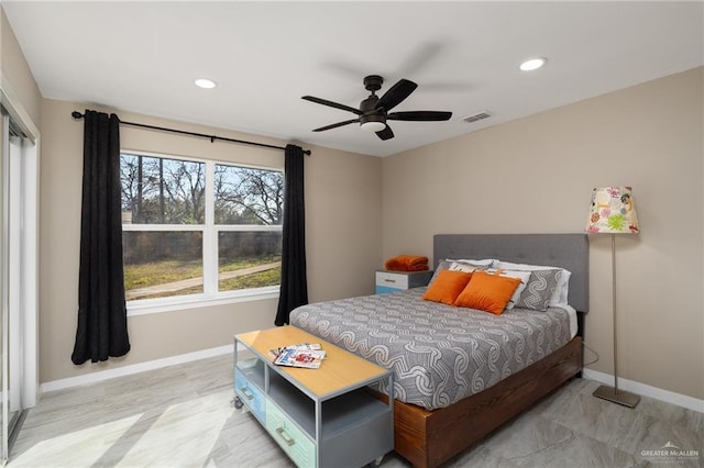 bedroom with ceiling fan