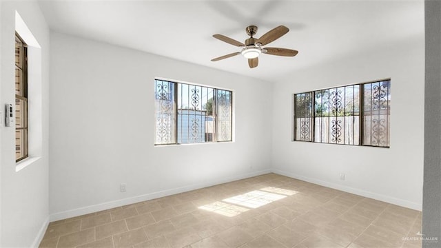 empty room with ceiling fan