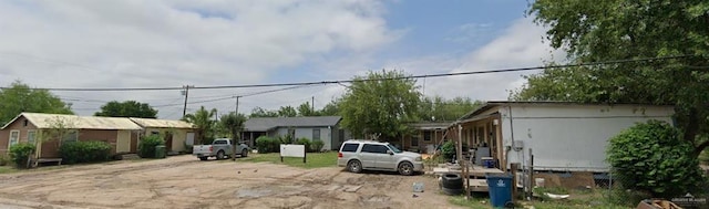 717 W Raymond Ave, Raymondville, TX 78580 - photo 14