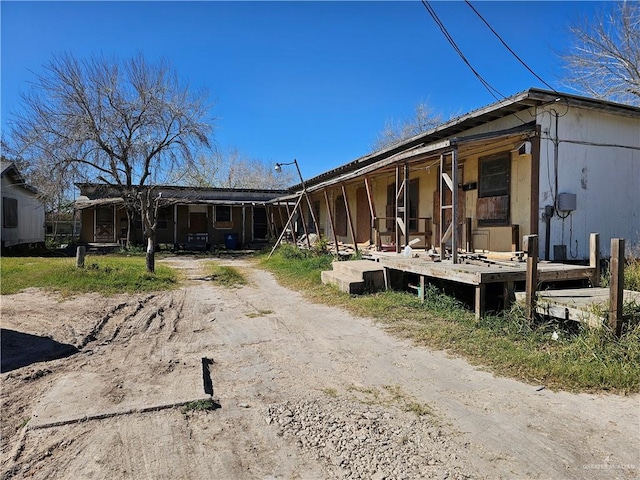 717 W Raymond Ave, Raymondville, TX 78580 - photo 12
