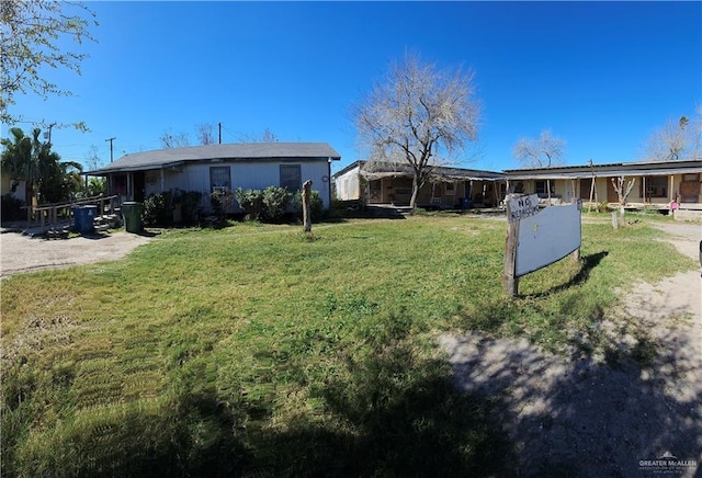 717 W Raymond Ave, Raymondville, TX 78580 - photo 9