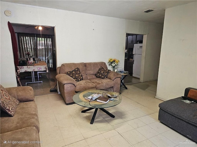 717 W Raymond Ave, Raymondville, TX 78580 - photo 2