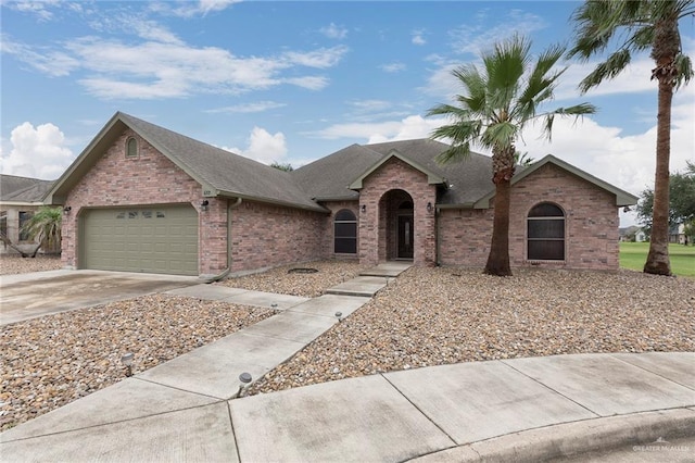3617 Clubhouse Dr, Edinburg, TX 78542 - photo 1