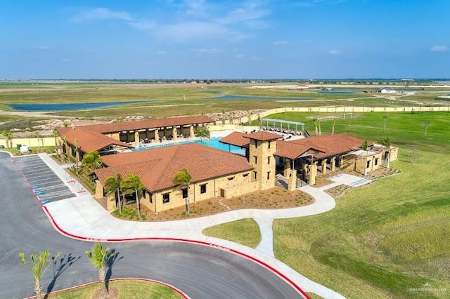 birds eye view of property featuring a rural view