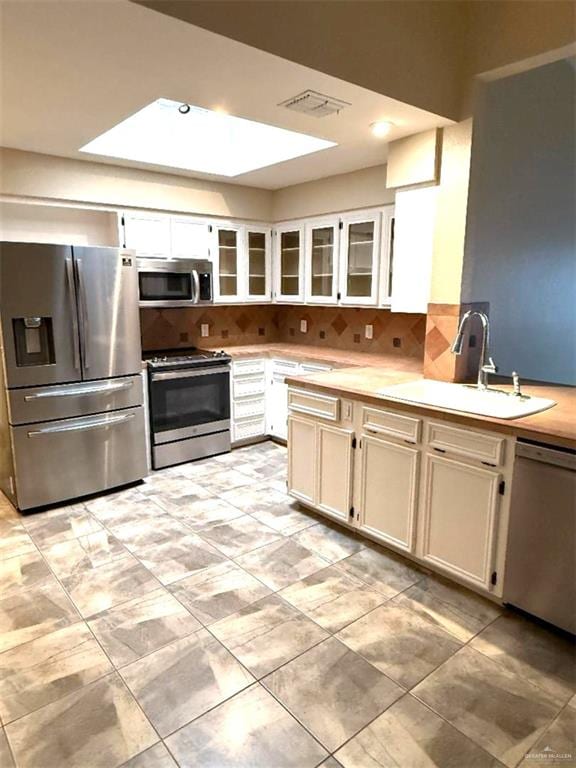 1614 Iowa St, Mission, TX 78572 - photo 4