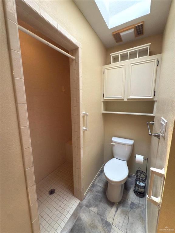 1614 Iowa St, Mission, TX 78572 - photo 9