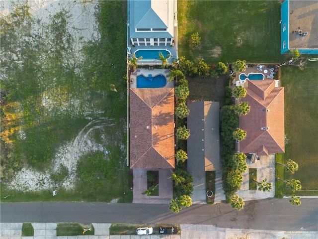 107 E Palm St Unit A, South Padre Island, TX 78597 - bird's eye view of a pool area