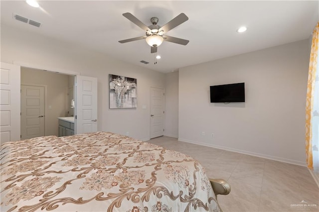 bedroom featuring ceiling fan