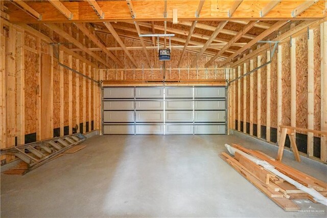 3724 E Diamondhead Ave, Alton, TX 78573 - garage featuring a garage door opener