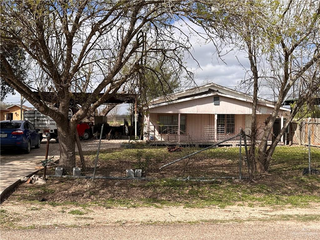 view of front of property with a porch