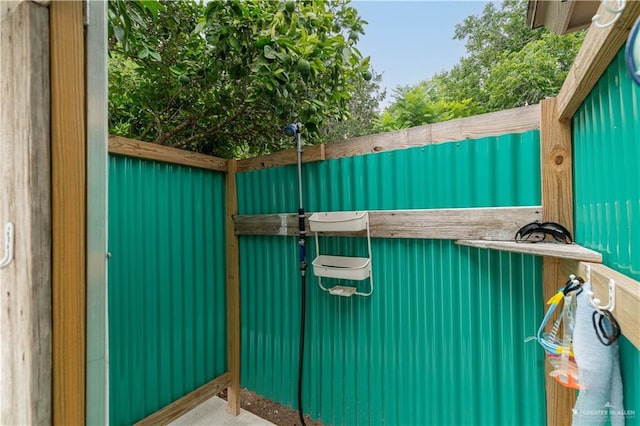 605 W Lozano St, Harlingen, TX 78550 - view of gate