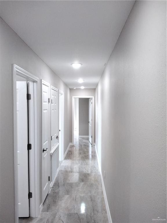 3018 Greenwood Dr, Corpus Christi, TX 78405 - hall featuring baseboards