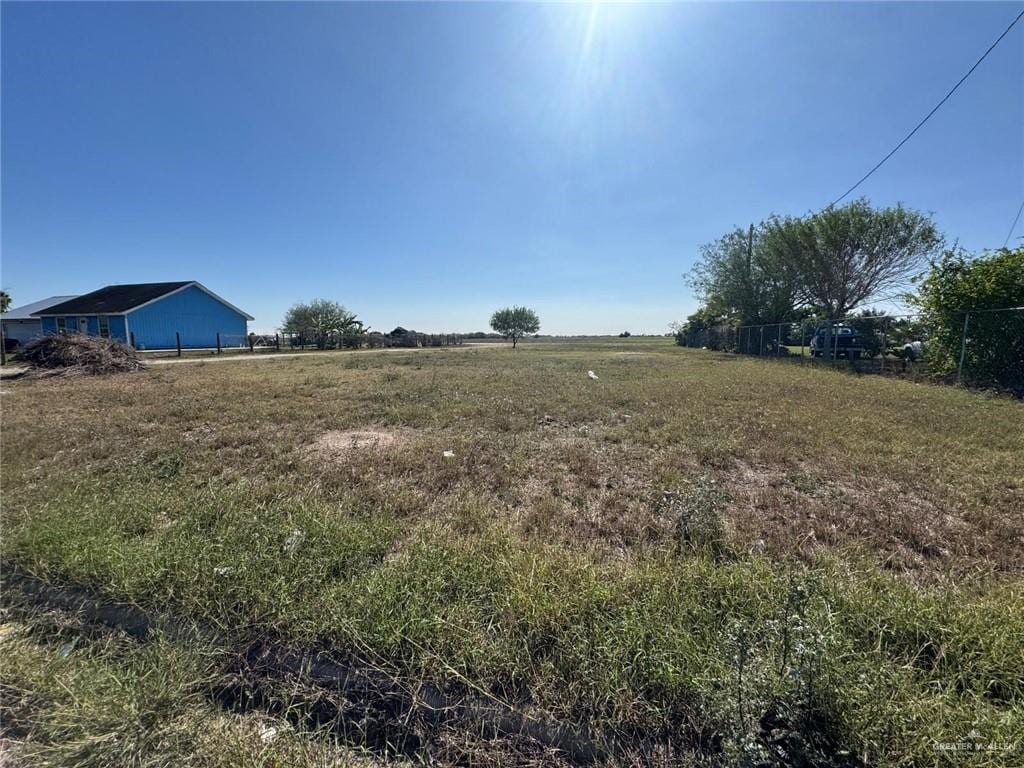 4112 Adare St, Mercedes, TX 78570 - photo 3