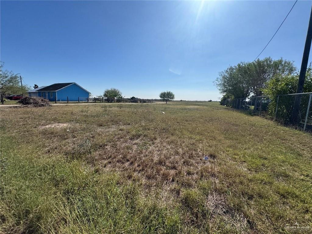 4112 Adare St, Mercedes, TX 78570 - photo 2