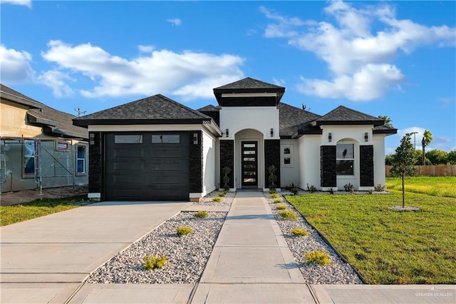 view of front of property with a front yard