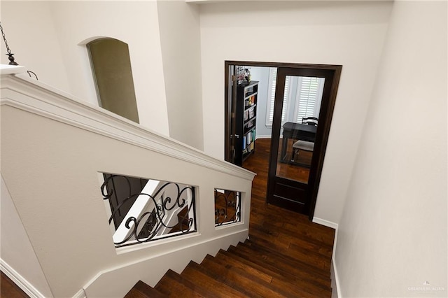 2509 Mcleod Ave, Edinburg, TX 78539 - stairway with wood finished floors and baseboards