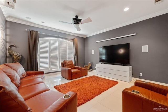 living room featuring visible vents, ornamental molding, baseboards, recessed lighting, and a ceiling fan