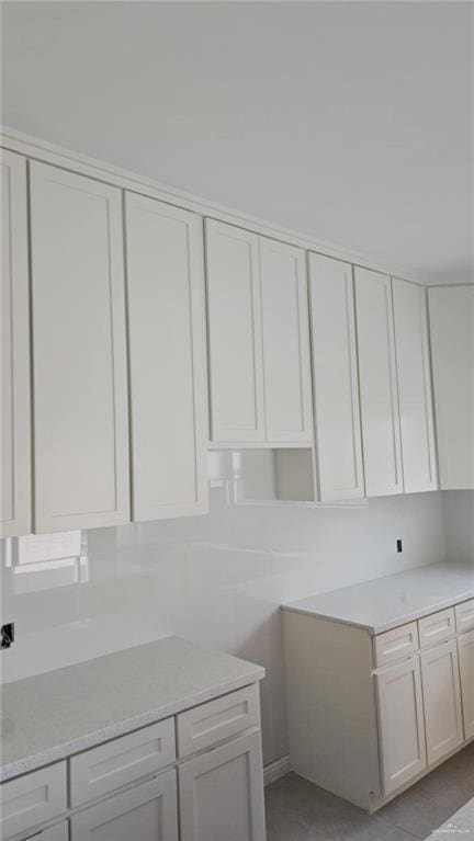 406 Zapata St, San Juan, TX 78589 - kitchen featuring light countertops