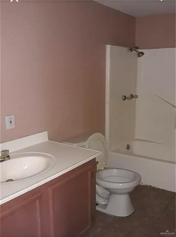 full bathroom with shower / tub combination, vanity, and toilet