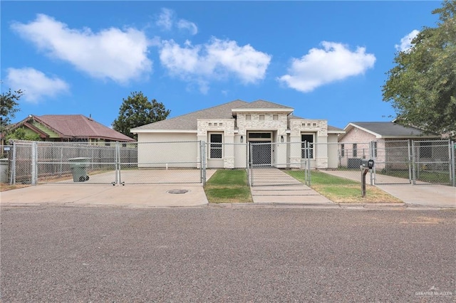 2015 Buffalo St, San Juan, TX 78589 - photo 1
