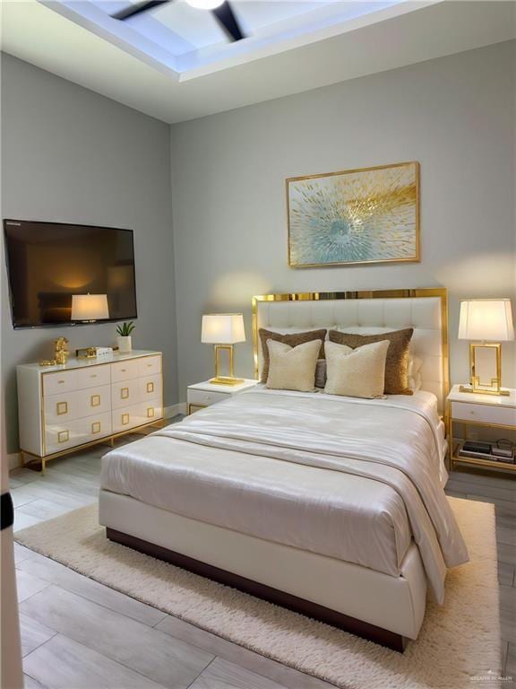 1203 Moses Dr, San Juan, TX 78589 - bedroom featuring ceiling fan and a skylight