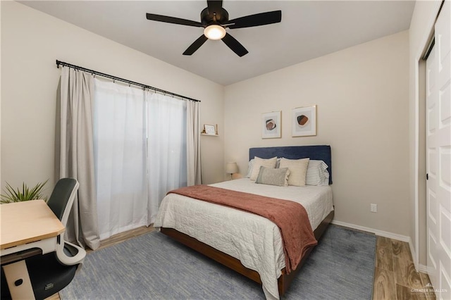 bedroom featuring ceiling fan