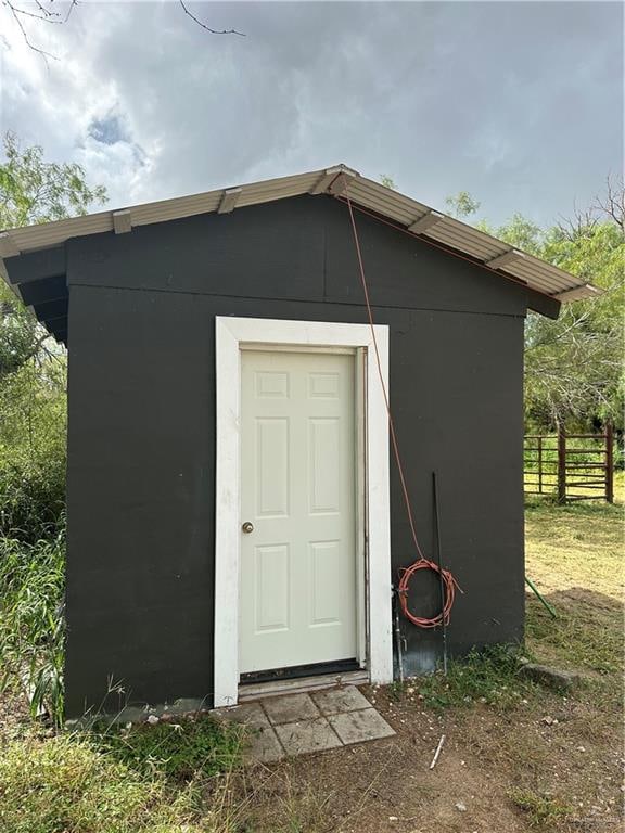 view of outbuilding