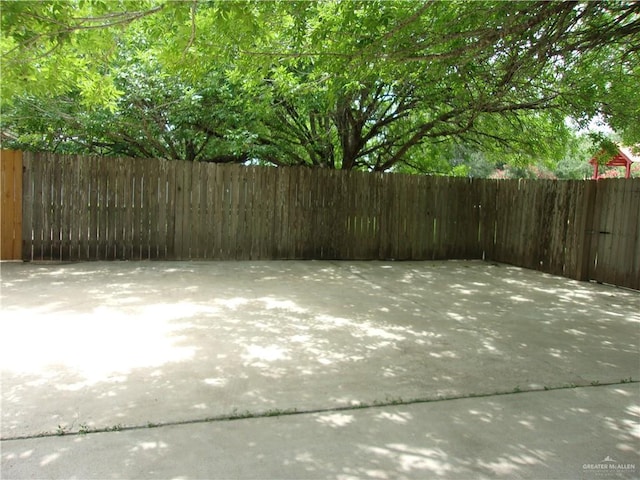 1614 Sheri Lee Dr, Mission, TX 78574 - view of patio with fence