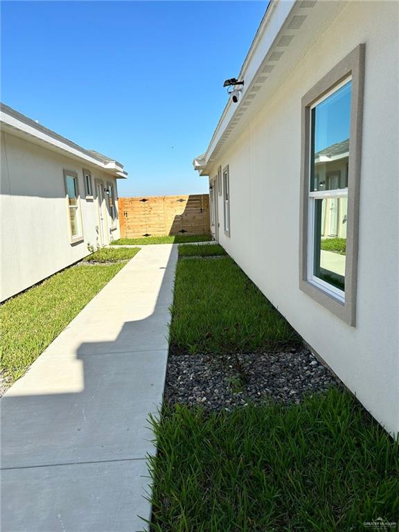 1412 Lore Dr, Weslaco, TX 78599 - photo 5