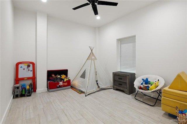 11115 N La Homa Rd, Mission, TX 78574 - playroom with wood finished floors, recessed lighting, ceiling fan, and baseboards