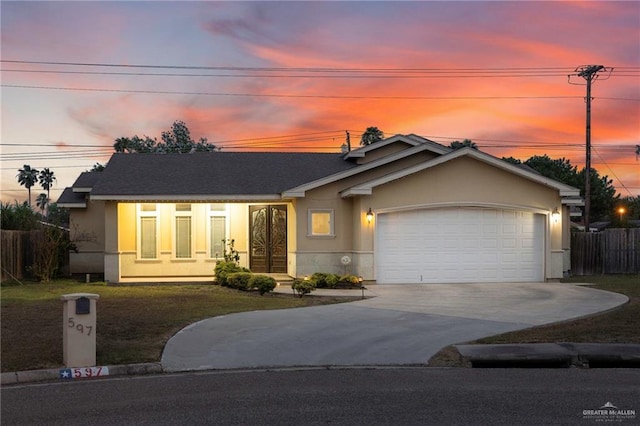 view of front facade featuring a garage