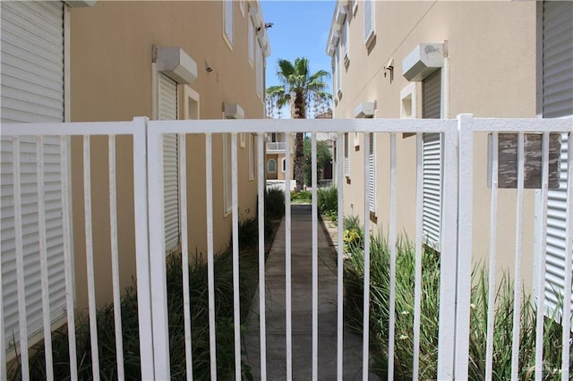 131 E Saturn Ln Unit 3, South Padre Island, TX 78597 - view of gate