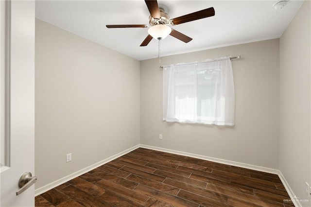 unfurnished room with dark wood-type flooring and ceiling fan