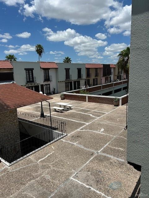 1418 Beech Ave, Mcallen, TX 78501 - photo 1