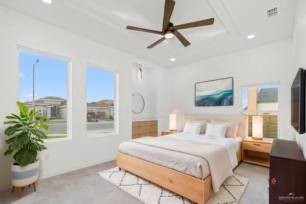 bedroom featuring ceiling fan