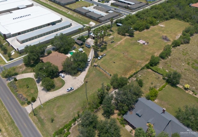 2517 E Mile 4th Rd, Mission, TX 78573 - aerial view of property and surrounding area