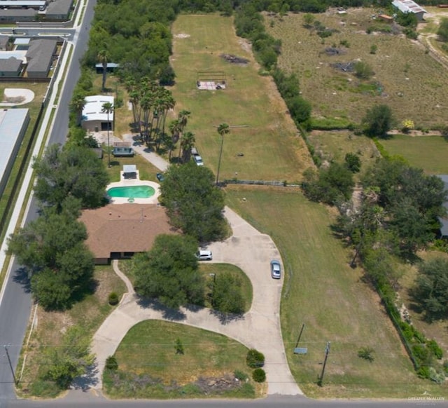 2517 E Mile 4th Rd, Mission, TX 78573 - aerial view of property's location featuring a pool area