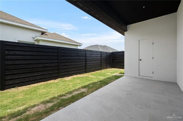 2717 E Versace Dr, Edinburg, TX 78542 - view of yard with a patio