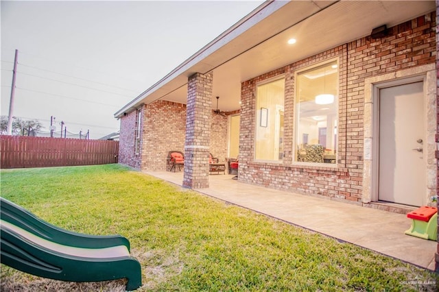 view of yard with a patio area