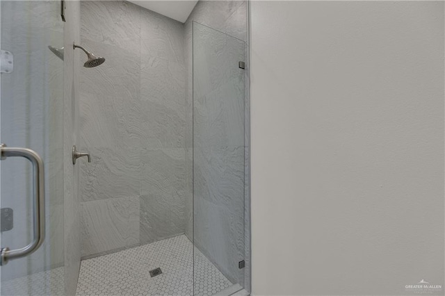 bathroom featuring walk in shower