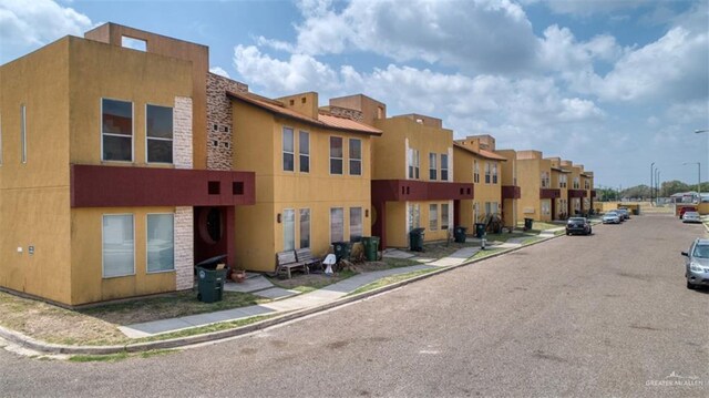 1301 Morwil St, Mission, TX 78572 - photo 3