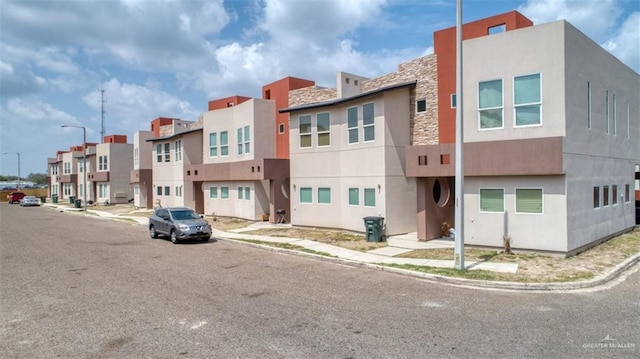 1301 Morwil St, Mission, TX 78572 - photo 2