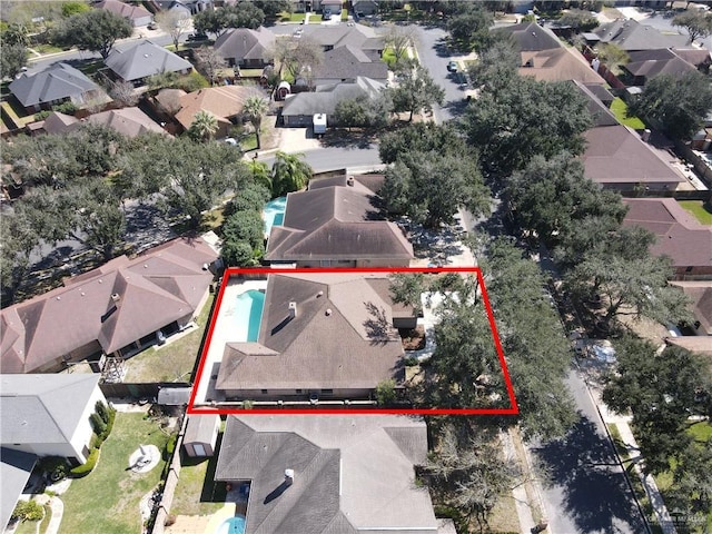 birds eye view of property featuring a residential view